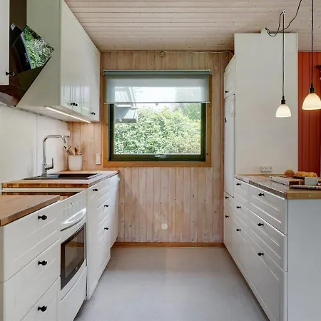 Elif - 400m From The Sea In Lolland- Falster And Mon By Interhome * Bøtø By